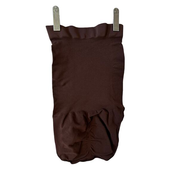 SKIMS New Women's Seamless High Waist Brief Cocoa Size XXS/XS - Picture 2 of 5